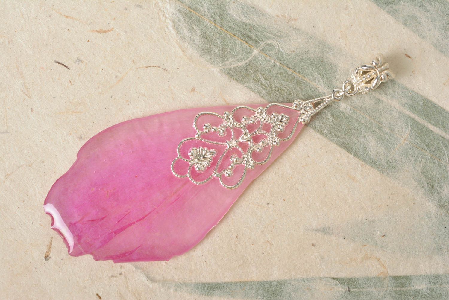 Beautiful pink handmade designer neck pendant with real flowers and epoxy  photo 1