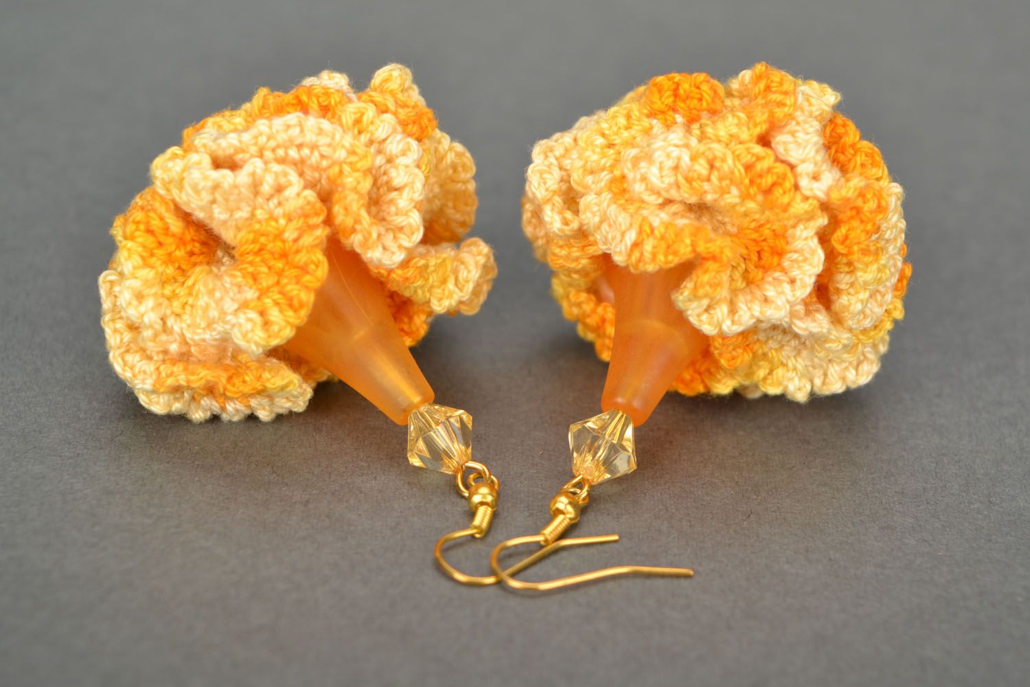 Boucles d'oreilles tricotées orange faites main photo 5