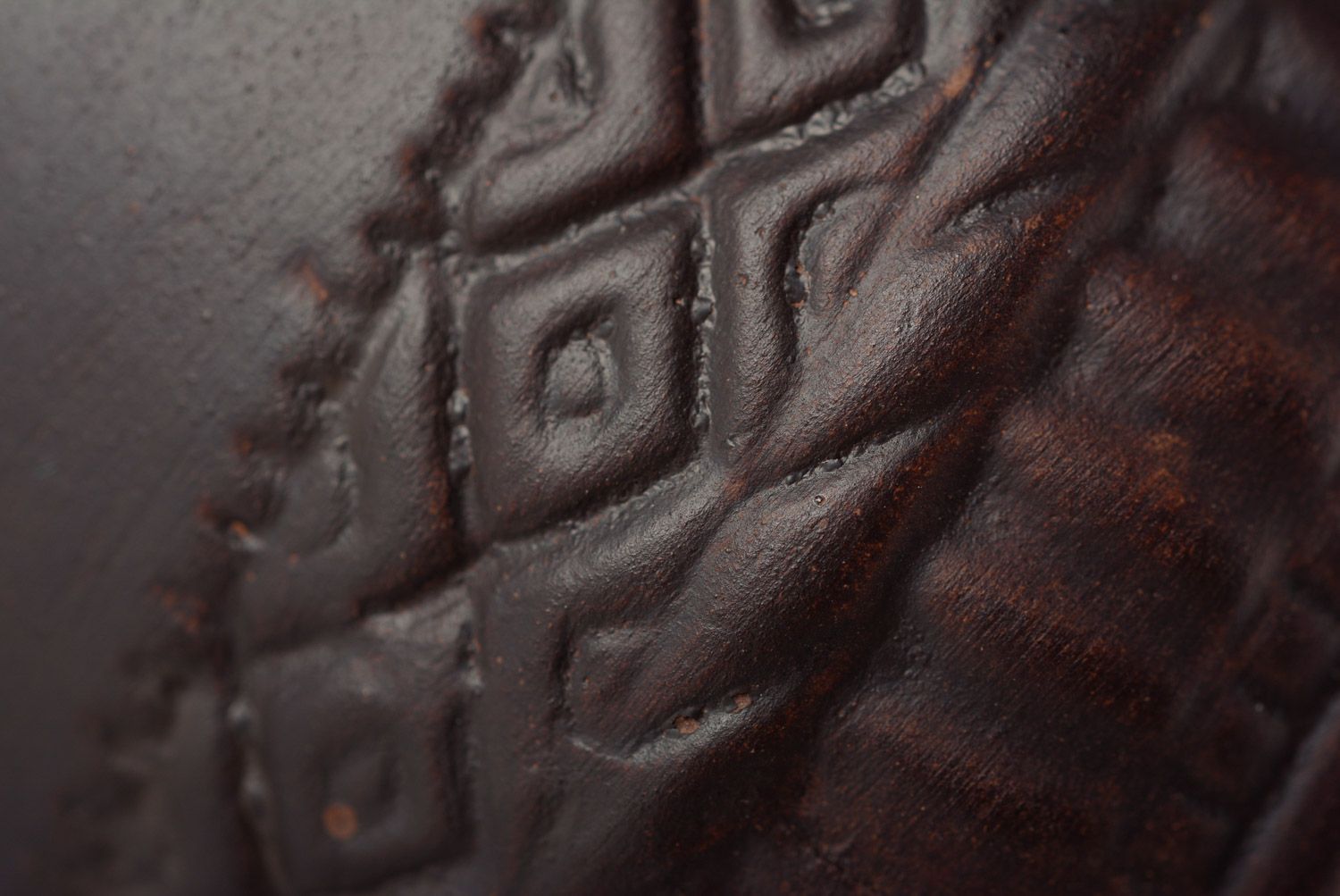 Tasse en terre cuite brune faite main avec dessin gravé cadeau original photo 4