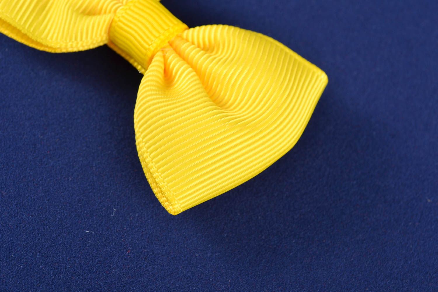 Hair clip with bow made of yellow rep ribbon photo 5