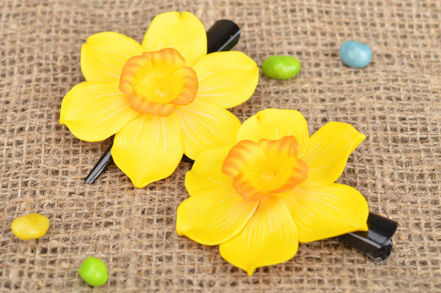 Set of 2 handmade designer metal hair clips with polymer clay narcissus flowers photo 1