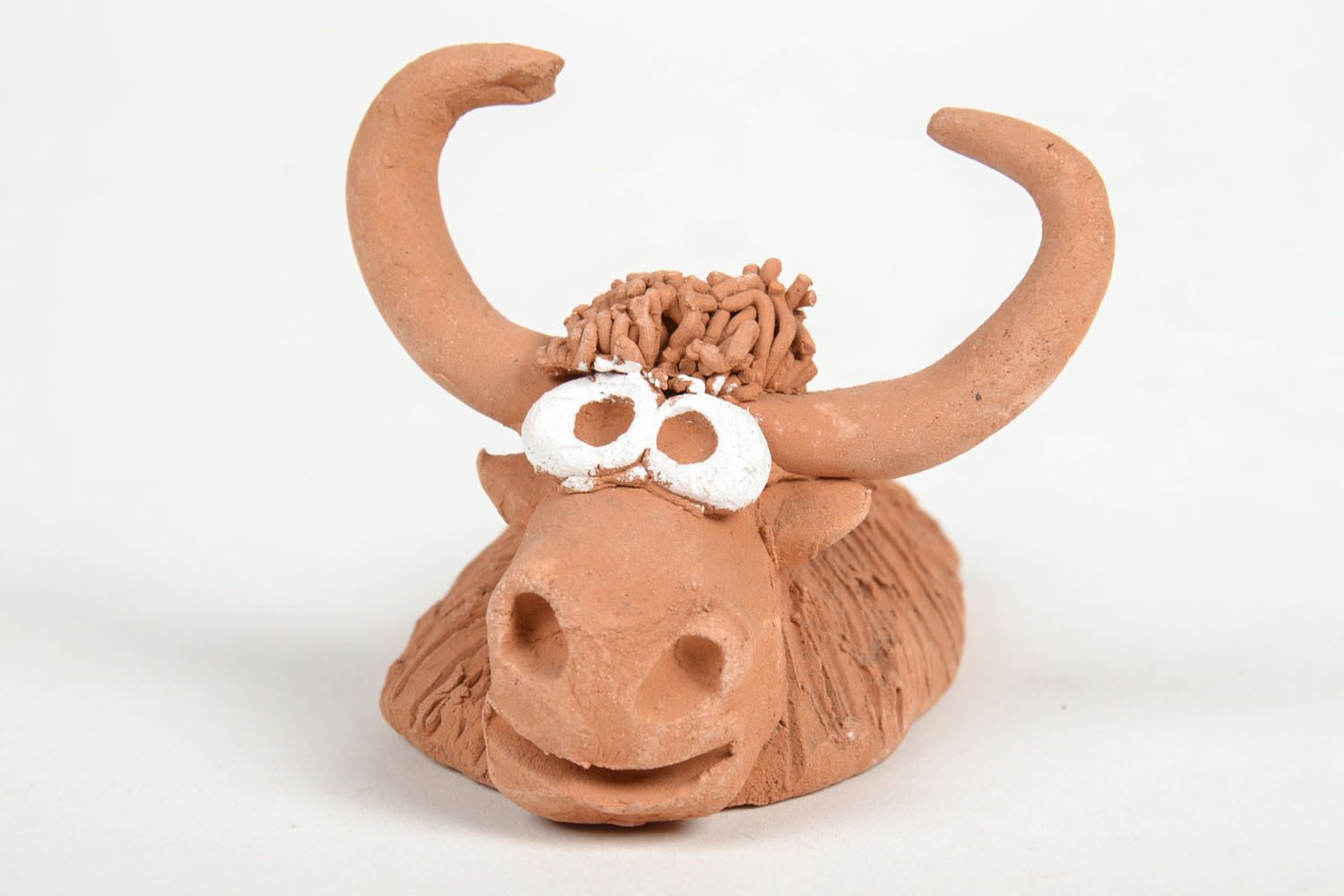 Clay figurine Bull photo 2