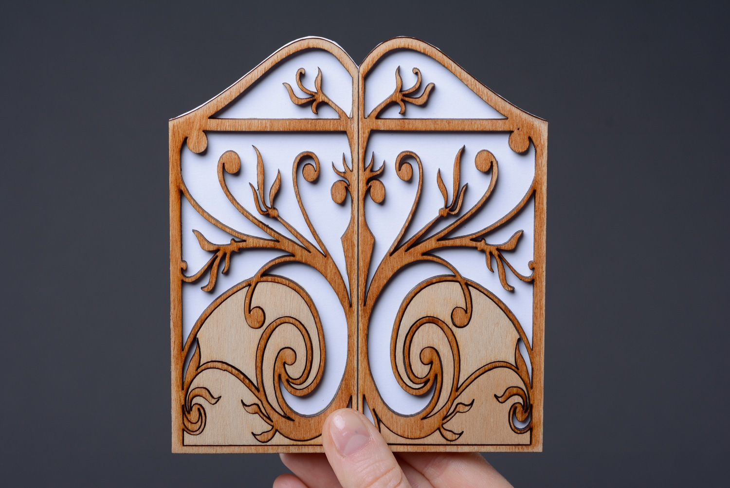Wooden greeting card gate photo 4