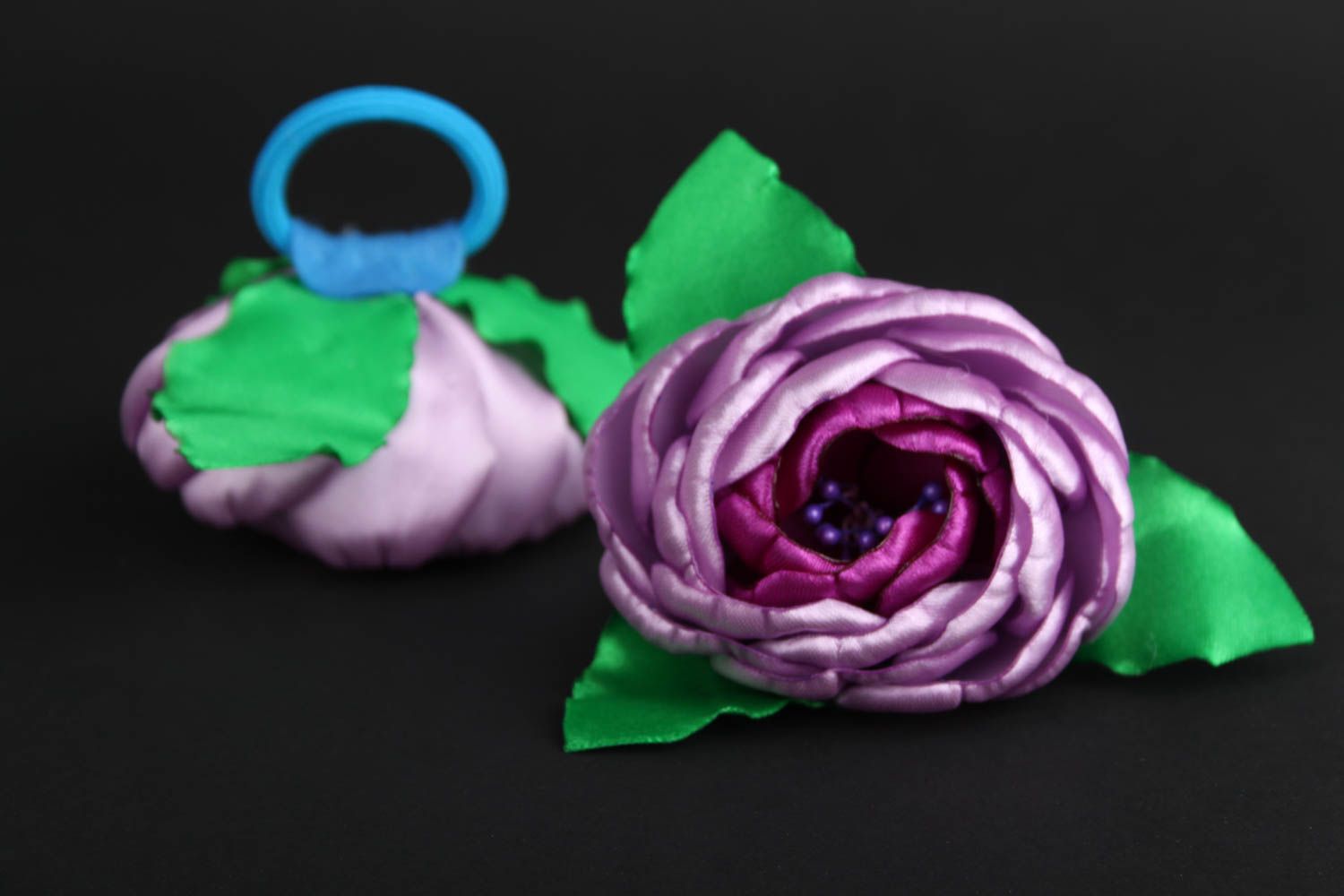 Haargummi für Mädchen handmade Deko Accessoire stilvoller Haargummi Blume foto 4