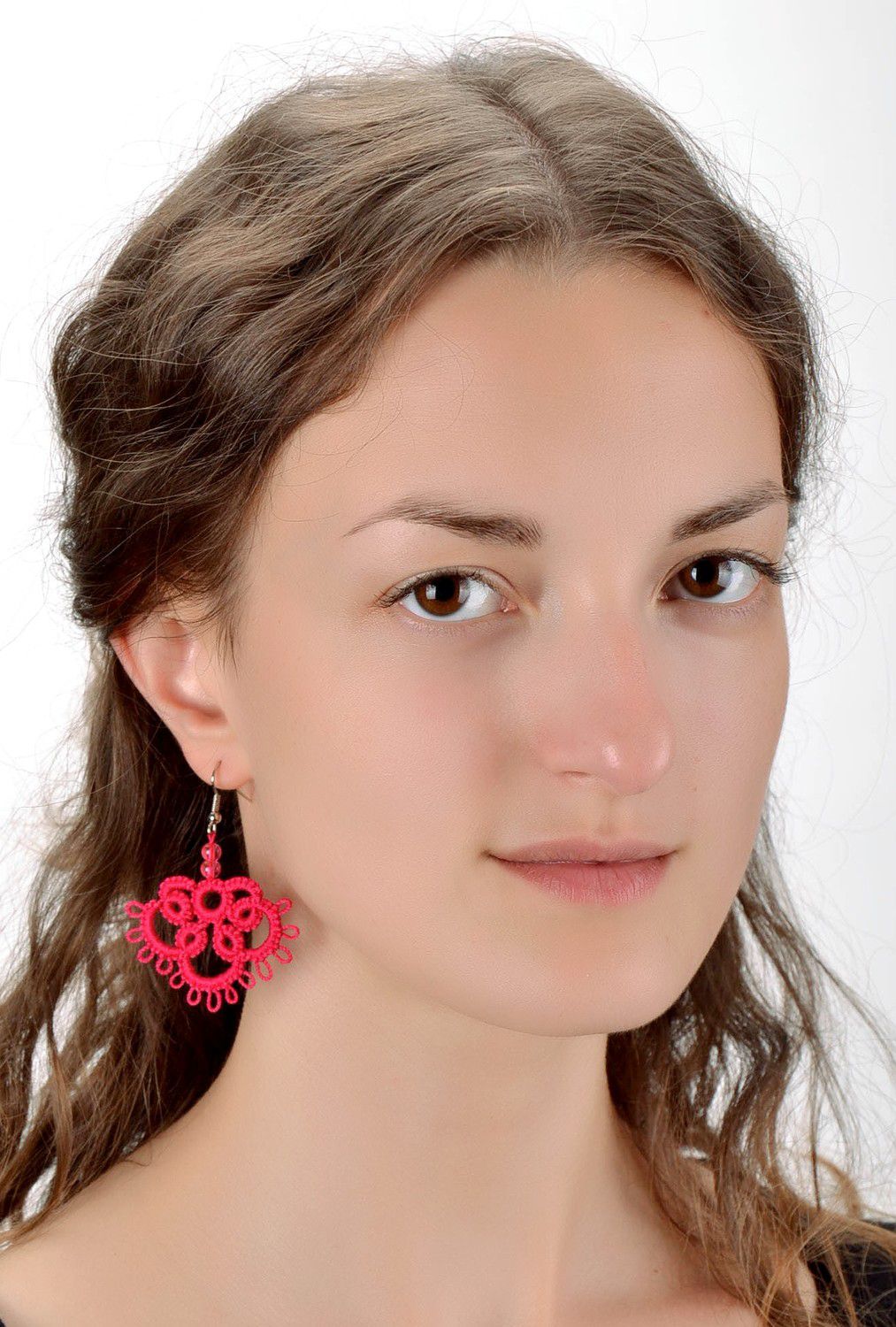Earrings made from woven lace Red Clover photo 5