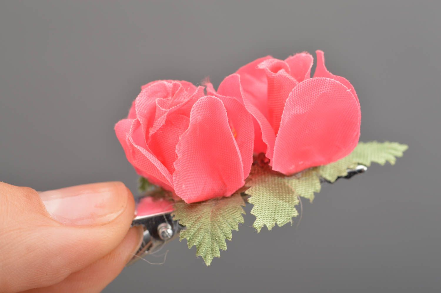 Barrette à cheveux fleurs rose faite main originale cadeau pour enfant photo 3