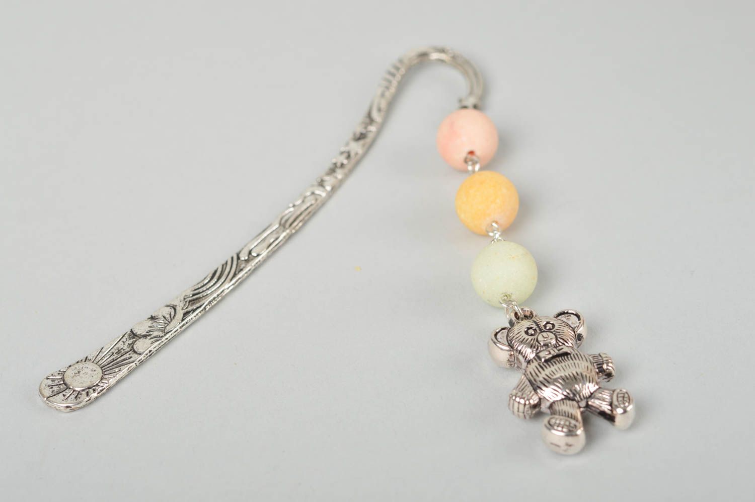 Schönes Lesezeichen handmade Damen Accessoires Geschenk für Freundin mit Perlen foto 2