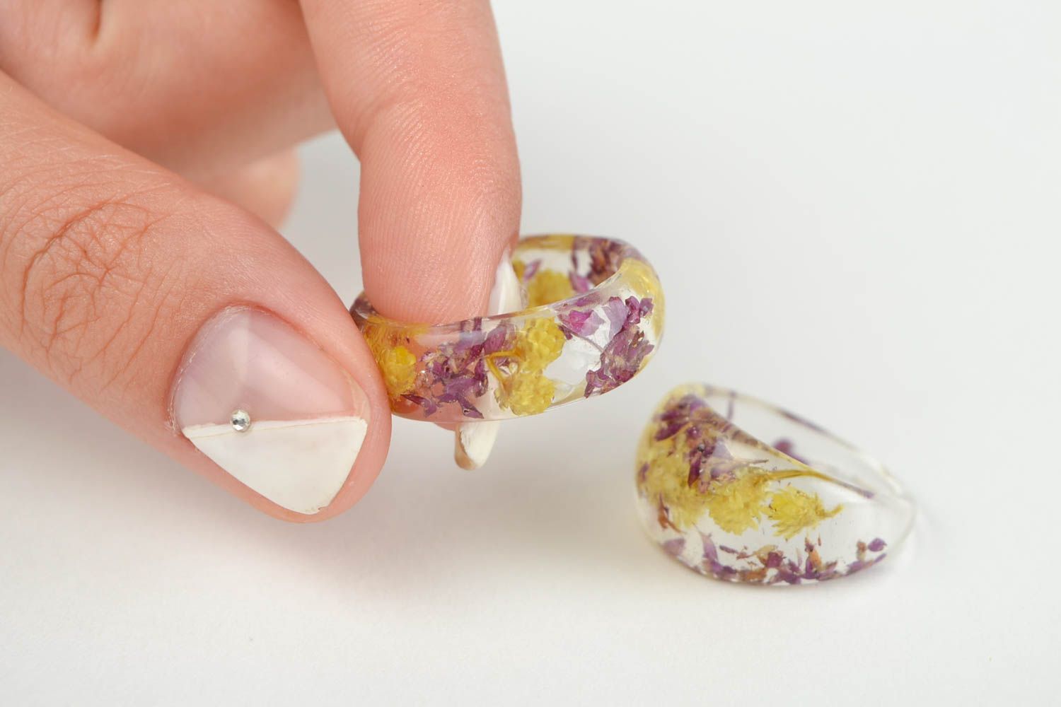Handmade jewellery 2 seal rings epoxy resin rings for women botanic jewelry photo 2