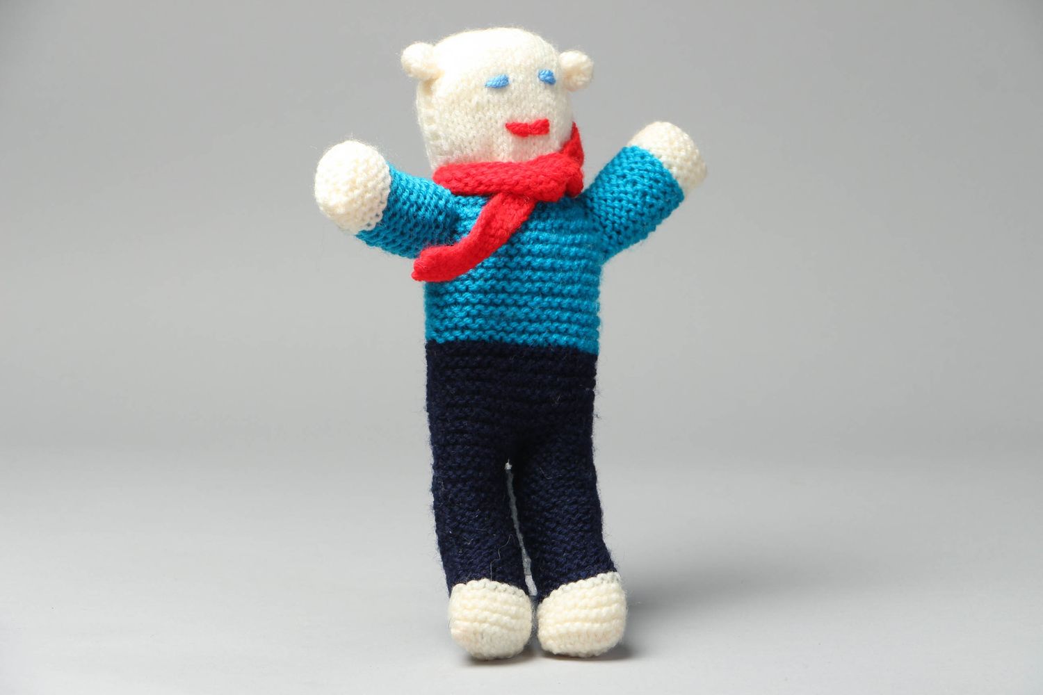 Orsetto a maglia fatto a mano pupazzo morbido giocattolo da bambini a uncinetto
 foto 1