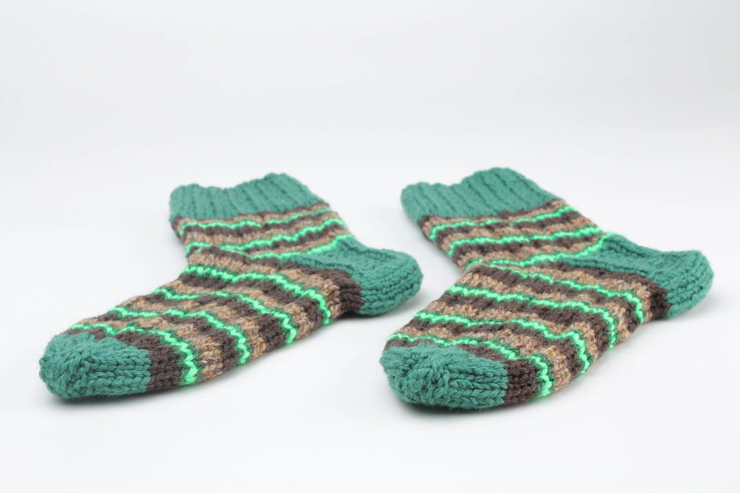 Knitted wool socks photo 3