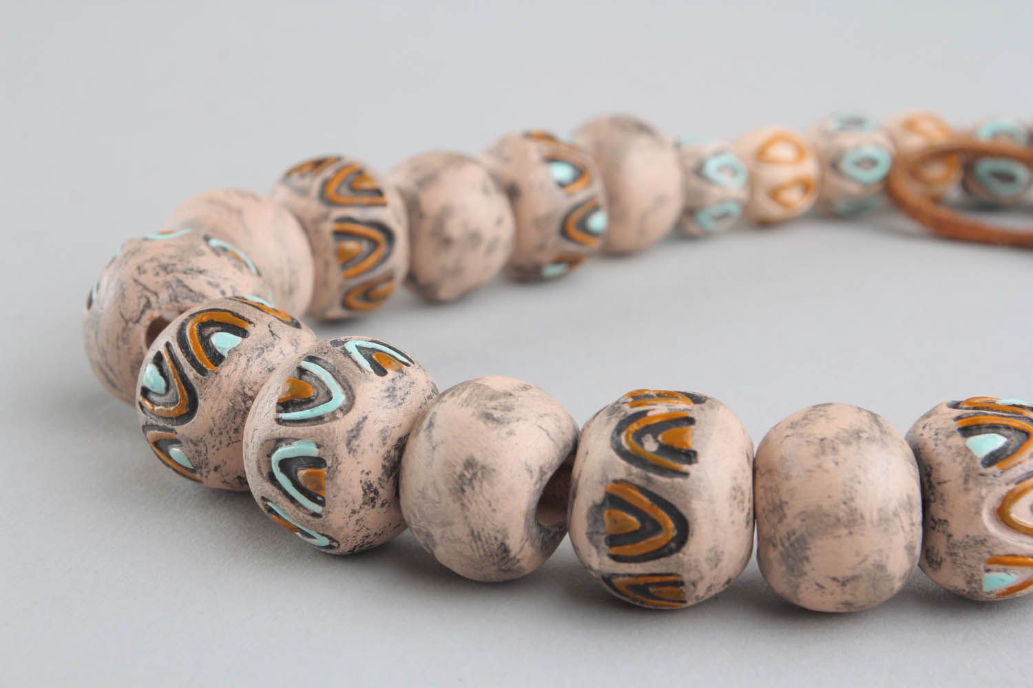 Clay beads in ethnic style photo 4