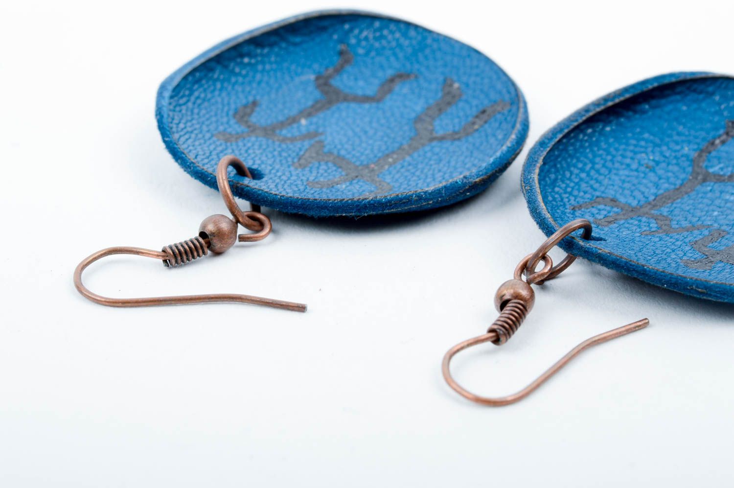 Handmade dangling earrings natural leather stylish accessories for girls photo 5