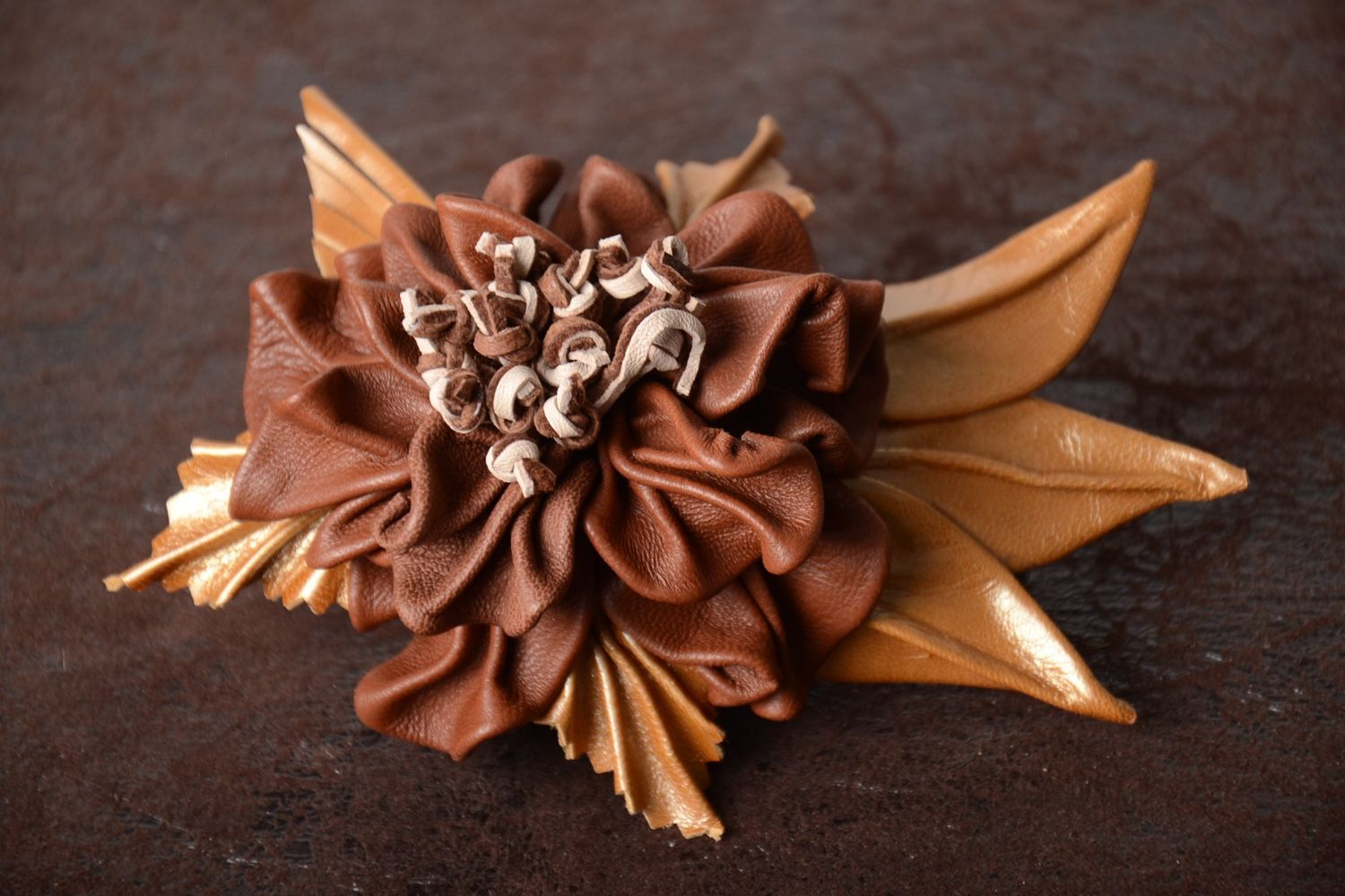 Blume Haarspange handgemachter Haarschmuck Blume aus Leder Schmuck für die Haare foto 1