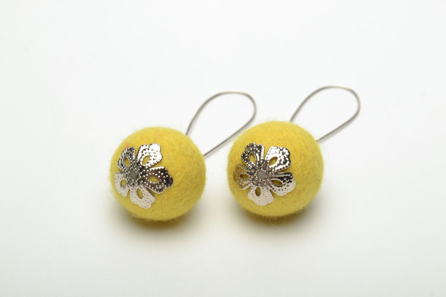 Yellow felted wool earrings with English fasteners photo 3
