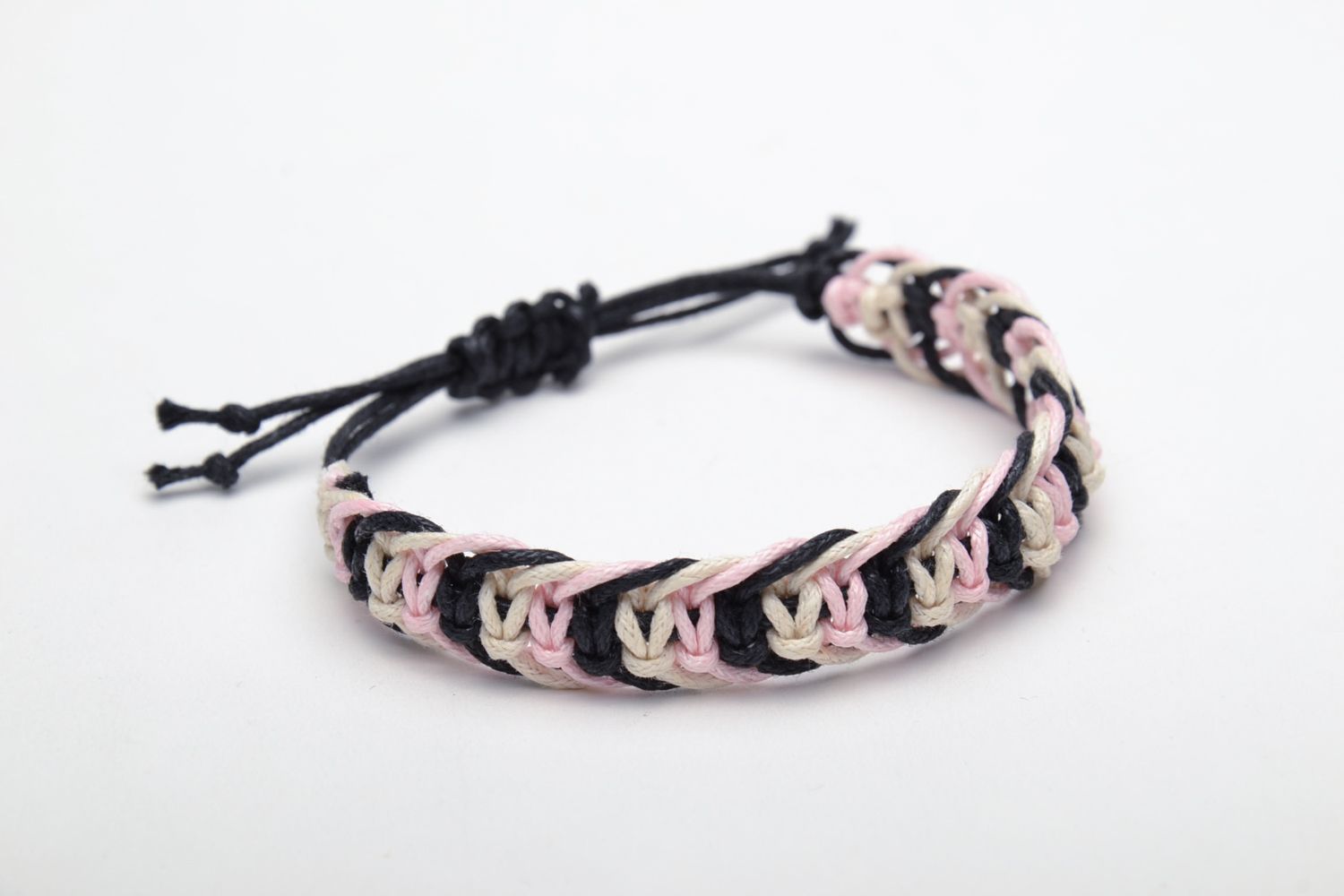 Friendship bracelet woven of waxed cord photo 3