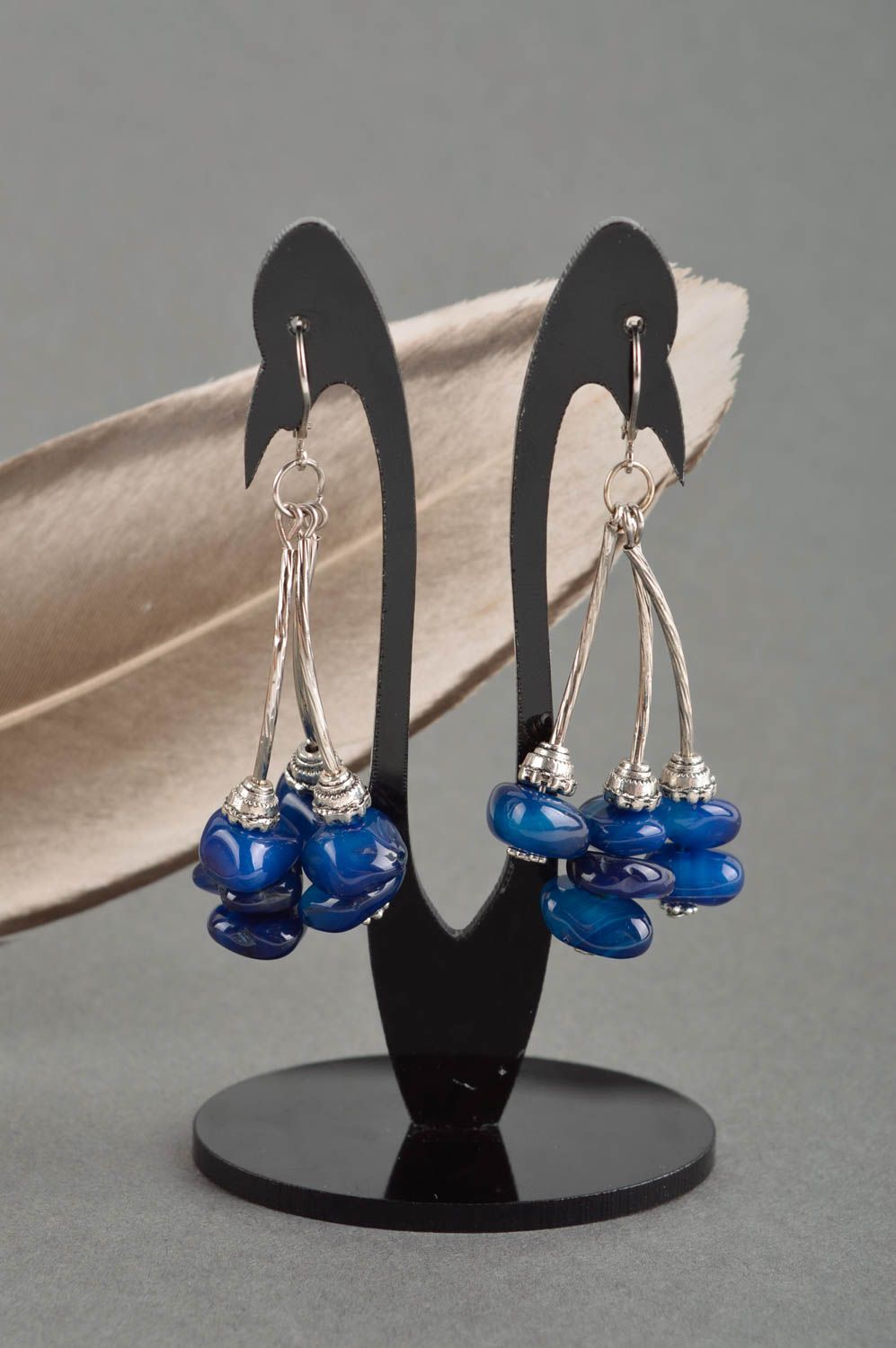 Metall Ohrringe handmade in Blau Naturstein Schmuck zart Juwelier Modeschmuck foto 1