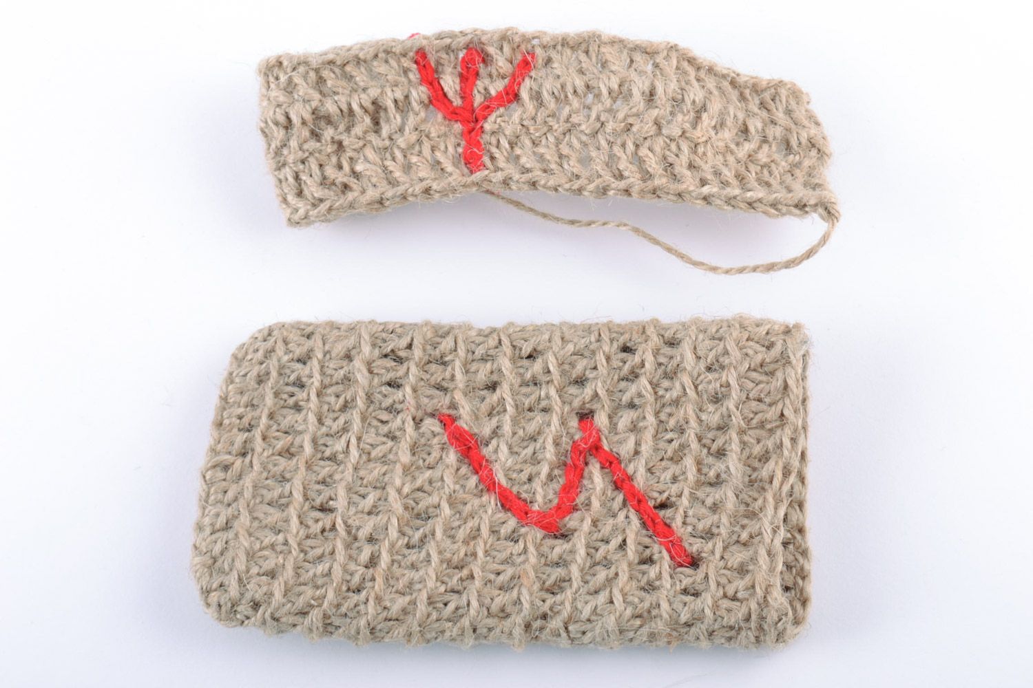 Set of handmade crochet accessories with runes 2 pieces designer bracelet and phone case photo 4