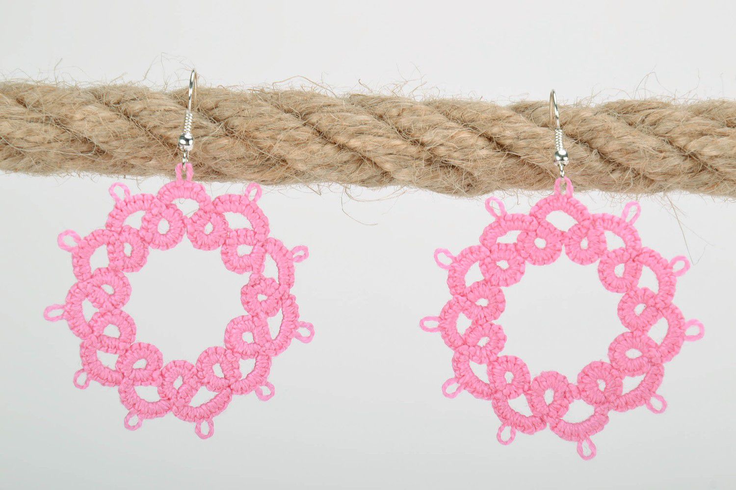 Earrings made from woven lace Pink Star photo 3