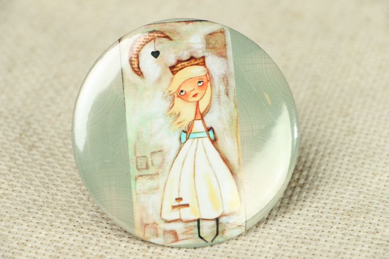 Miroir de poche fait main accessoire original pour fille avec image Princesse photo 1