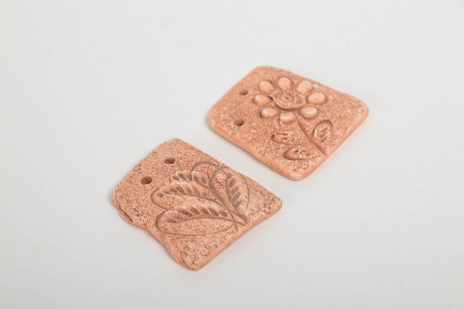 Set of 2 handmade flat ceramic pendants for jewelry making with floral patterns photo 4