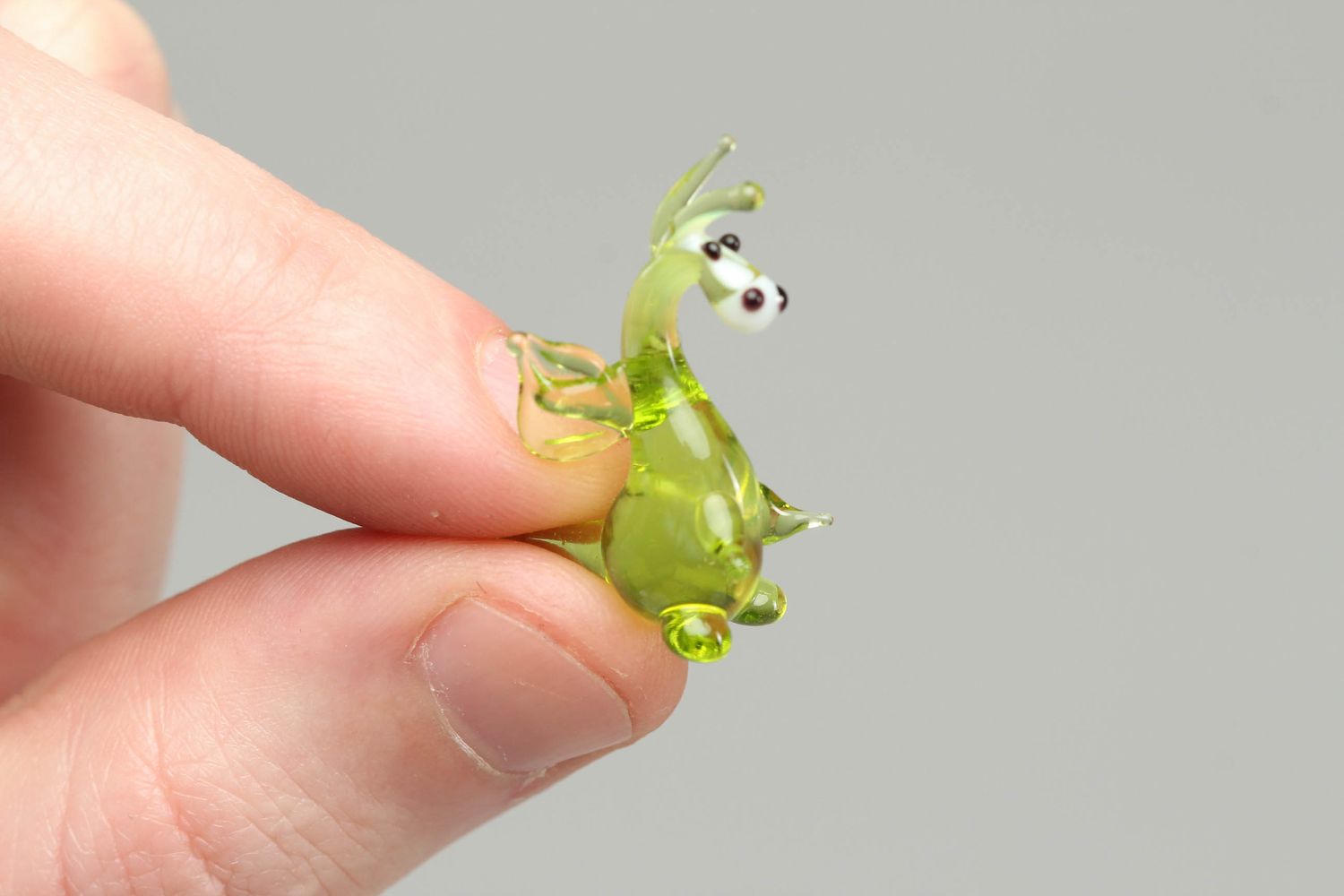 Figura artesanal de vidrio Dragón verde foto 4