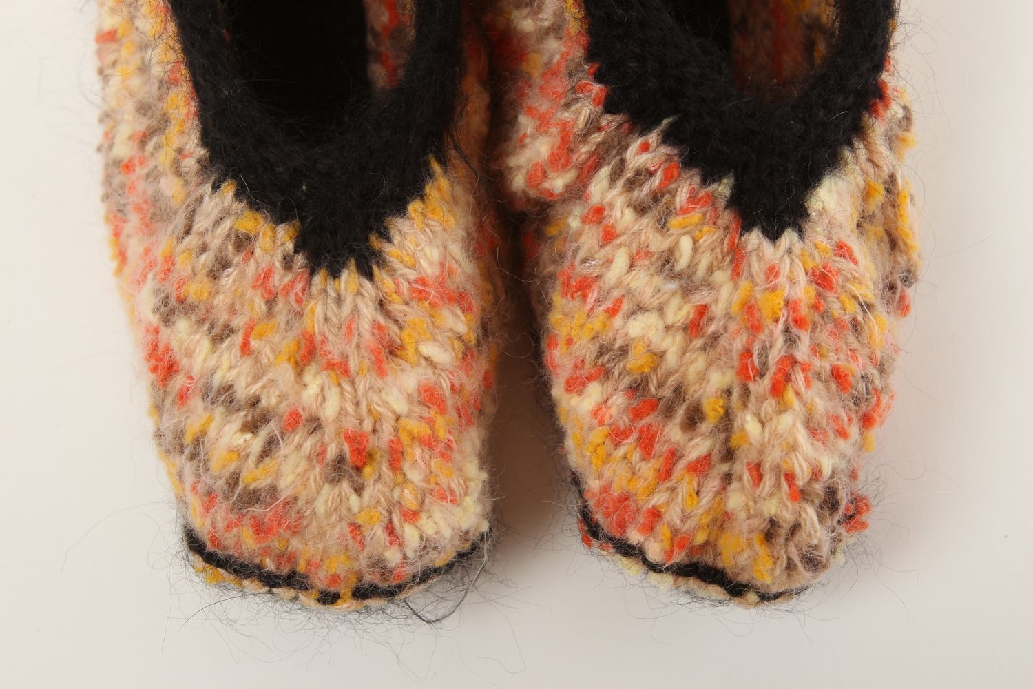 Womens handmade knitted slippers warm house shoes accessories for girls photo 2