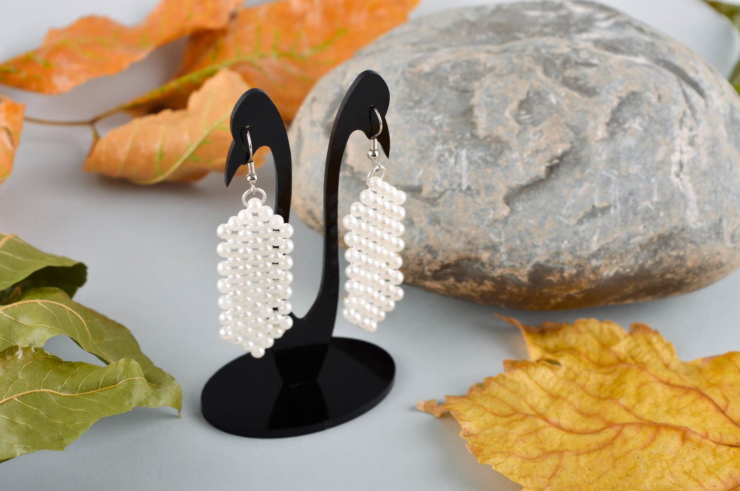 White handmade beaded earrings woven bead earrings fashion accessories photo 1