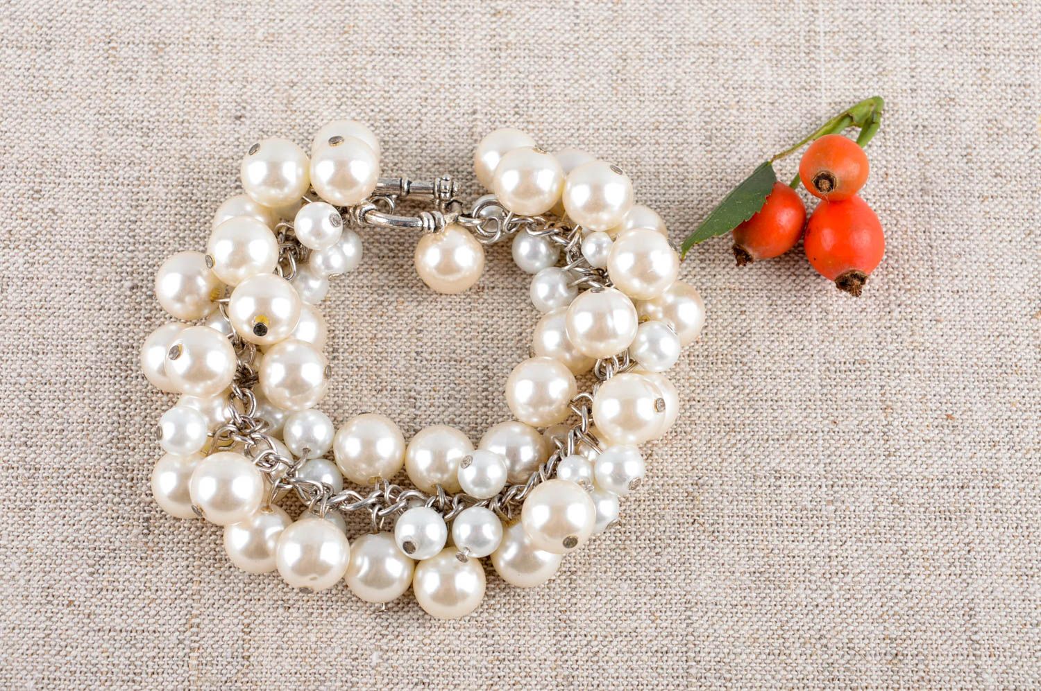 White beaded charm adjustable bracelet for women photo 1