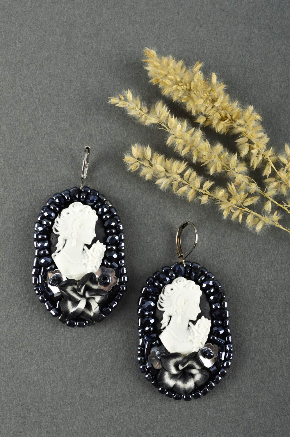 Handmade earrings ladies earrings fashion jewelry designer accessories photo 2