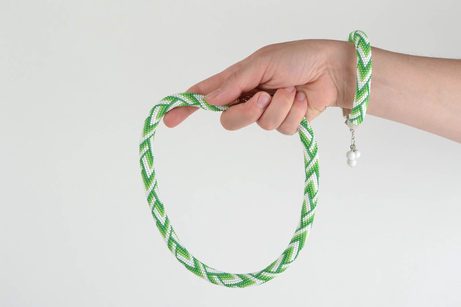 Parure collier bracelet perles de rocaille vert blanc bijoux faits main photo 3