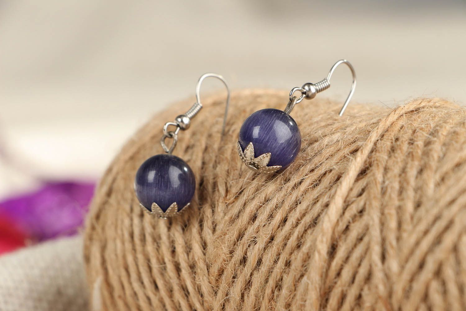 Earrings with natural cat's eye stone photo 3