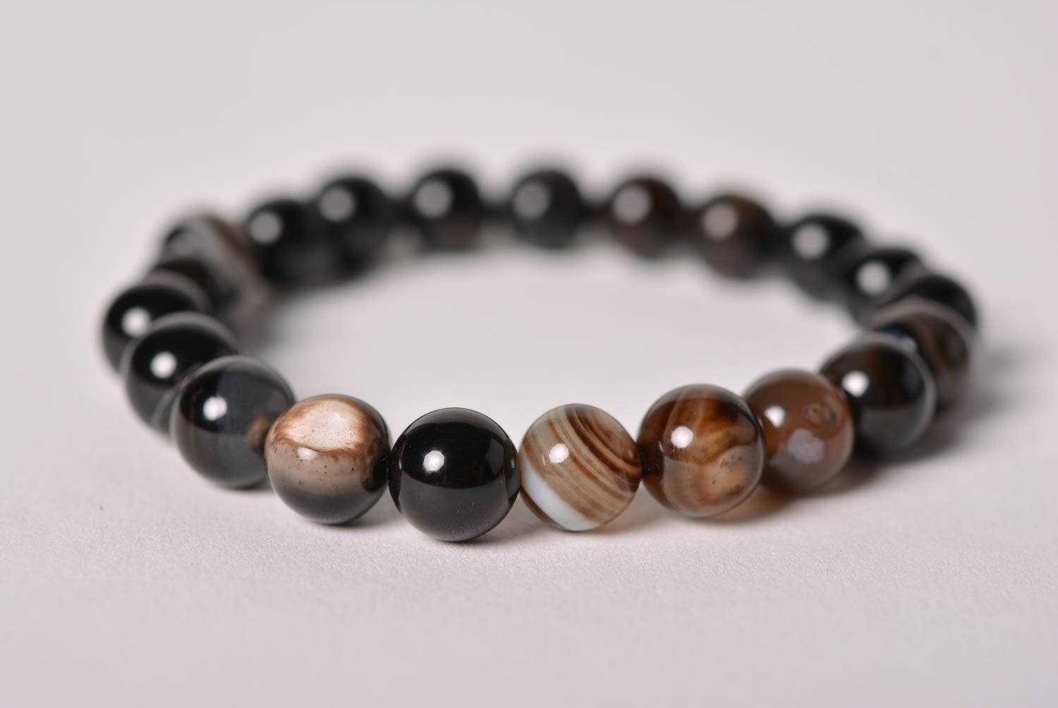 Handmade thin black agate beaded wrist bracelet of laconic design for women photo 3