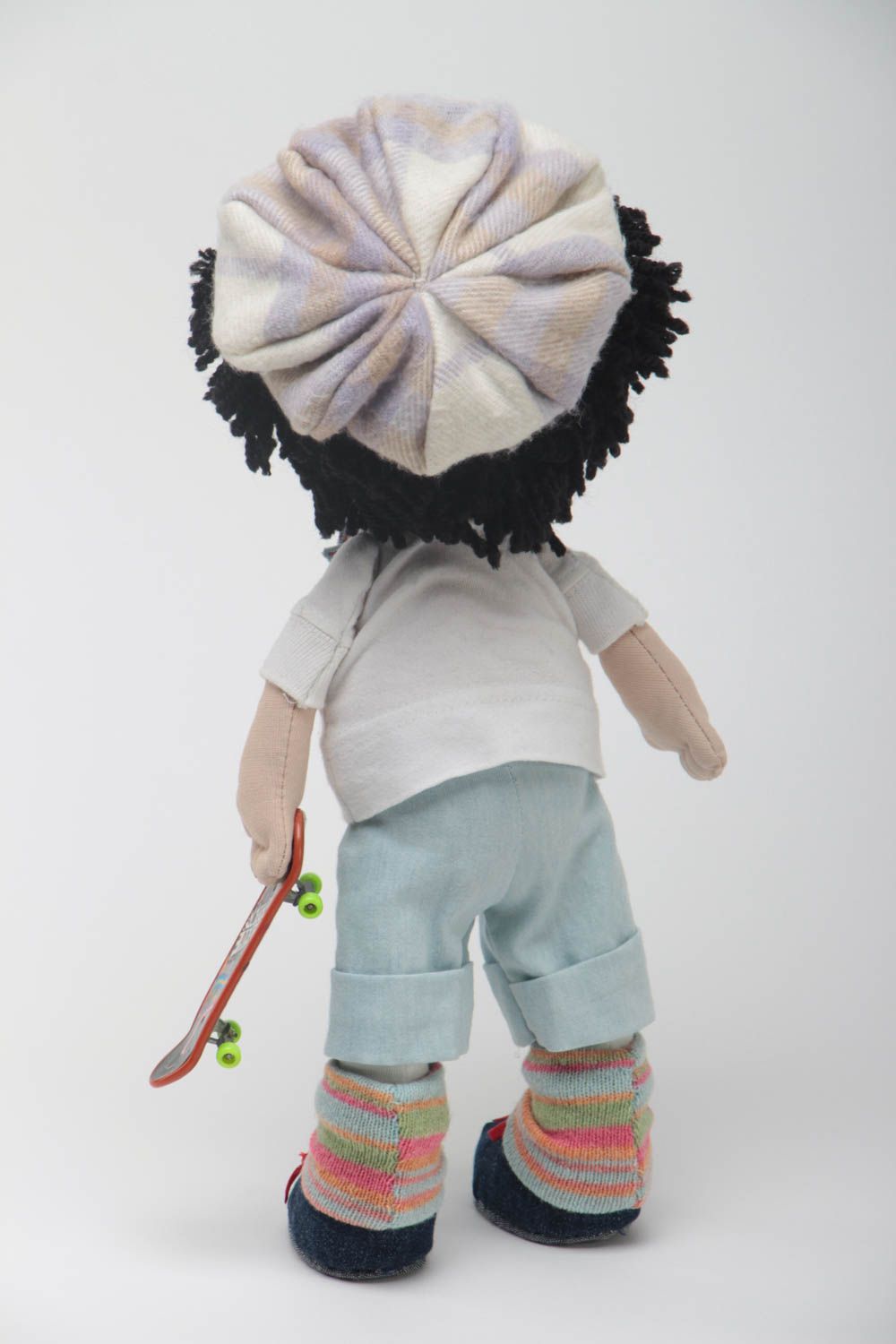 Интересная мягкая детская тканевая кукла ручной работы оригинальная Скейтер фото 4