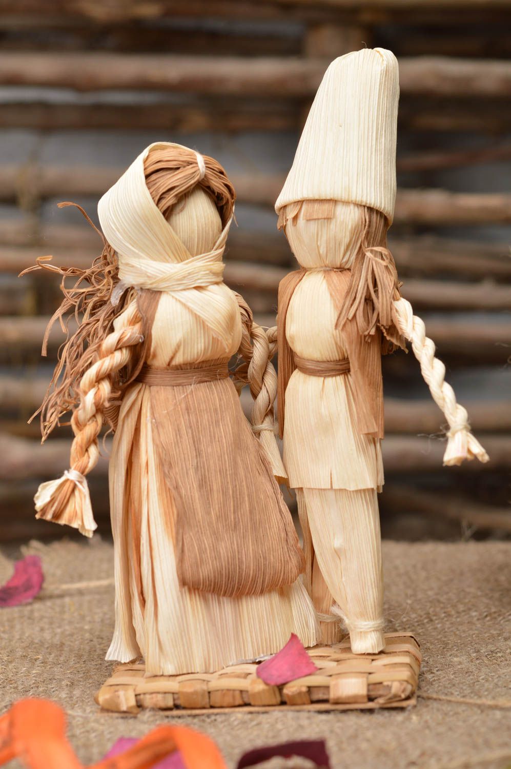Handmade corn leaves figurines set of 2 pieces eco-friendly home decor Couple photo 1