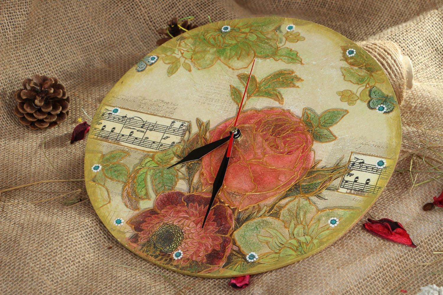 Reloj de pared con decoupage “Rosas” foto 5