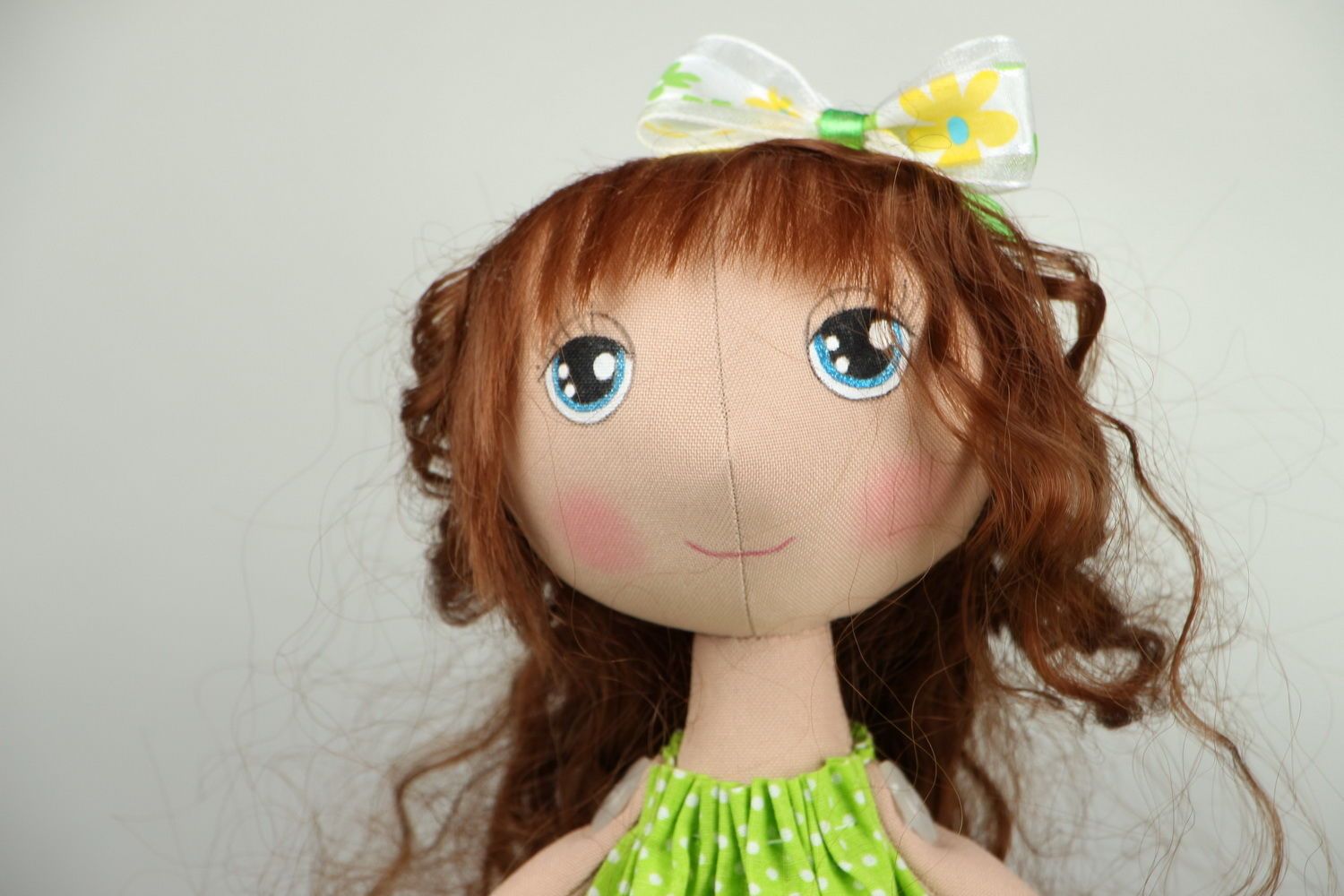 Doll Girl with flowers photo 3