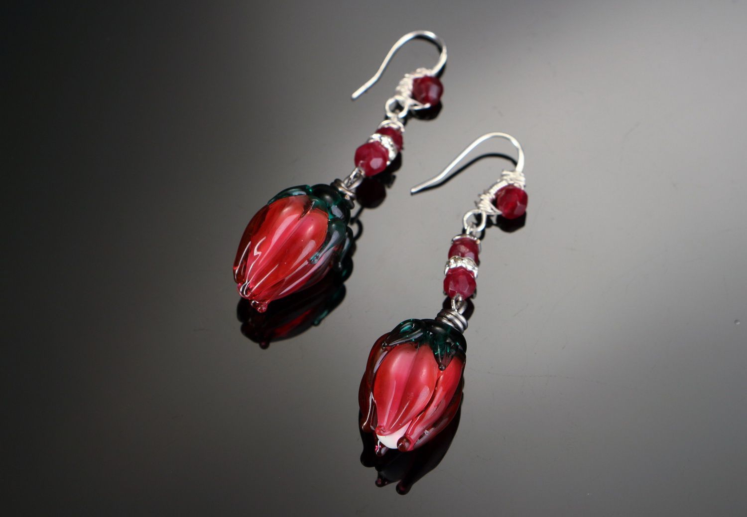 Long earrings with Italian glass Floral placers photo 1