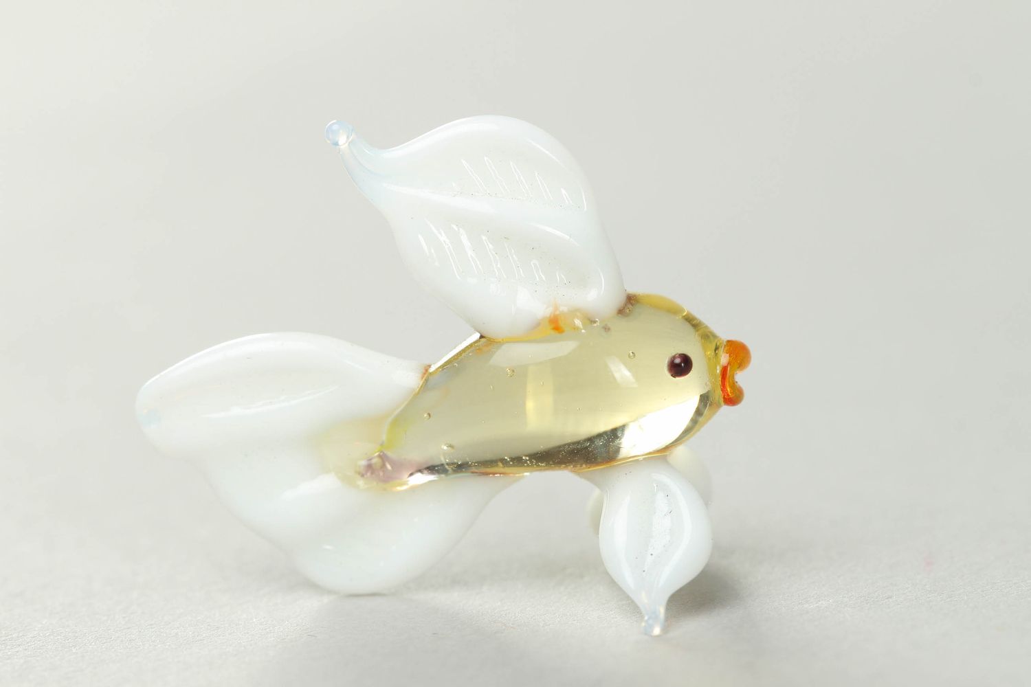 Фигурка из стекла лэмпворк рыбка  фото 1