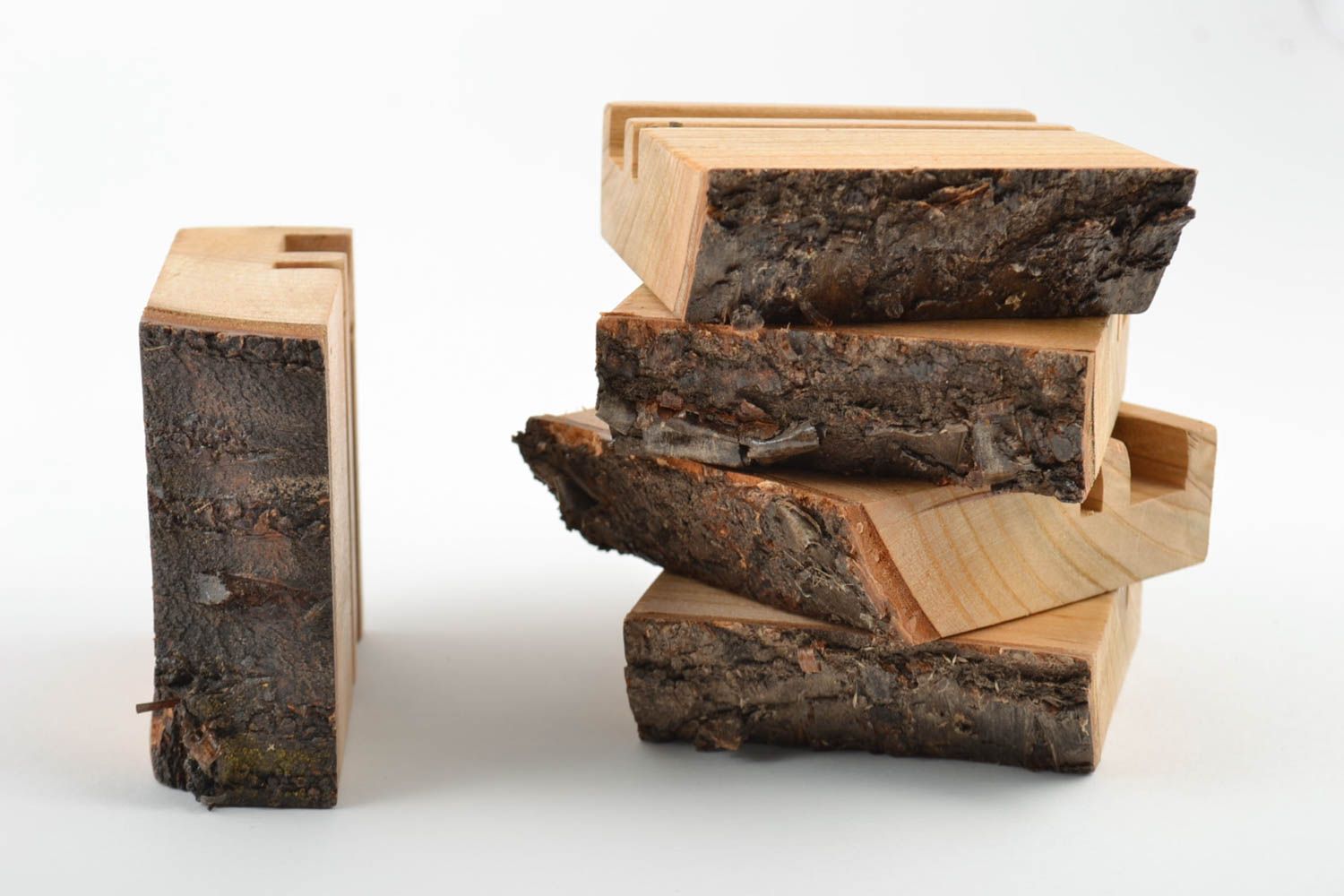 Supports pour téléphones en bois fait main accessoires écologiques 5 pièces photo 2
