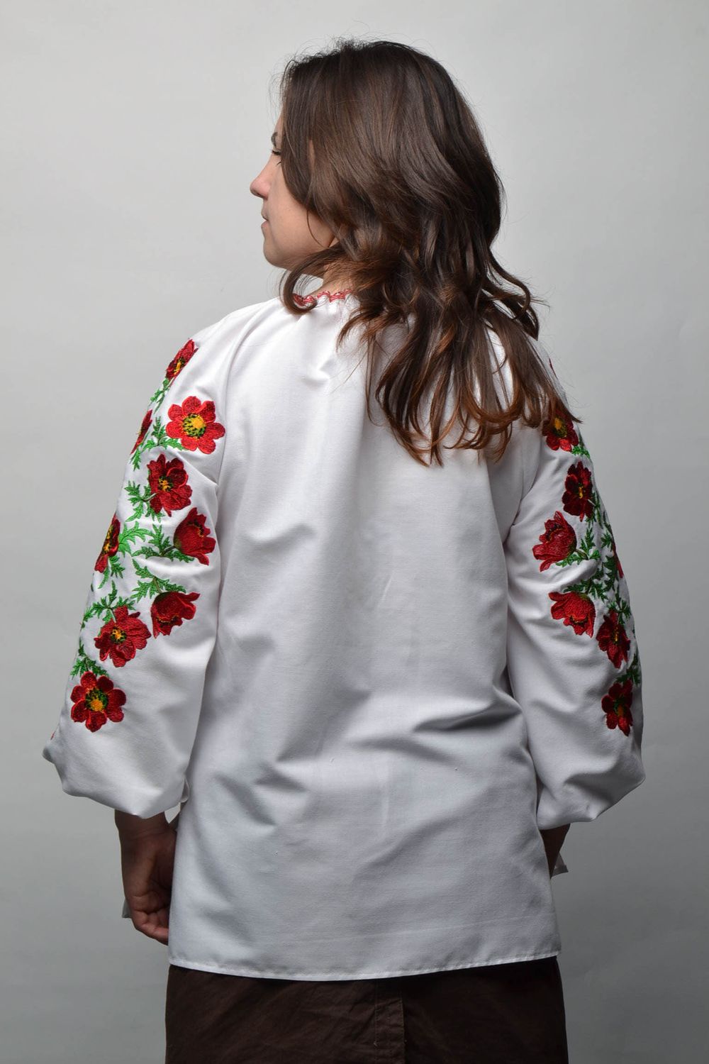 Camisa bordada de tela casera para mujer foto 4