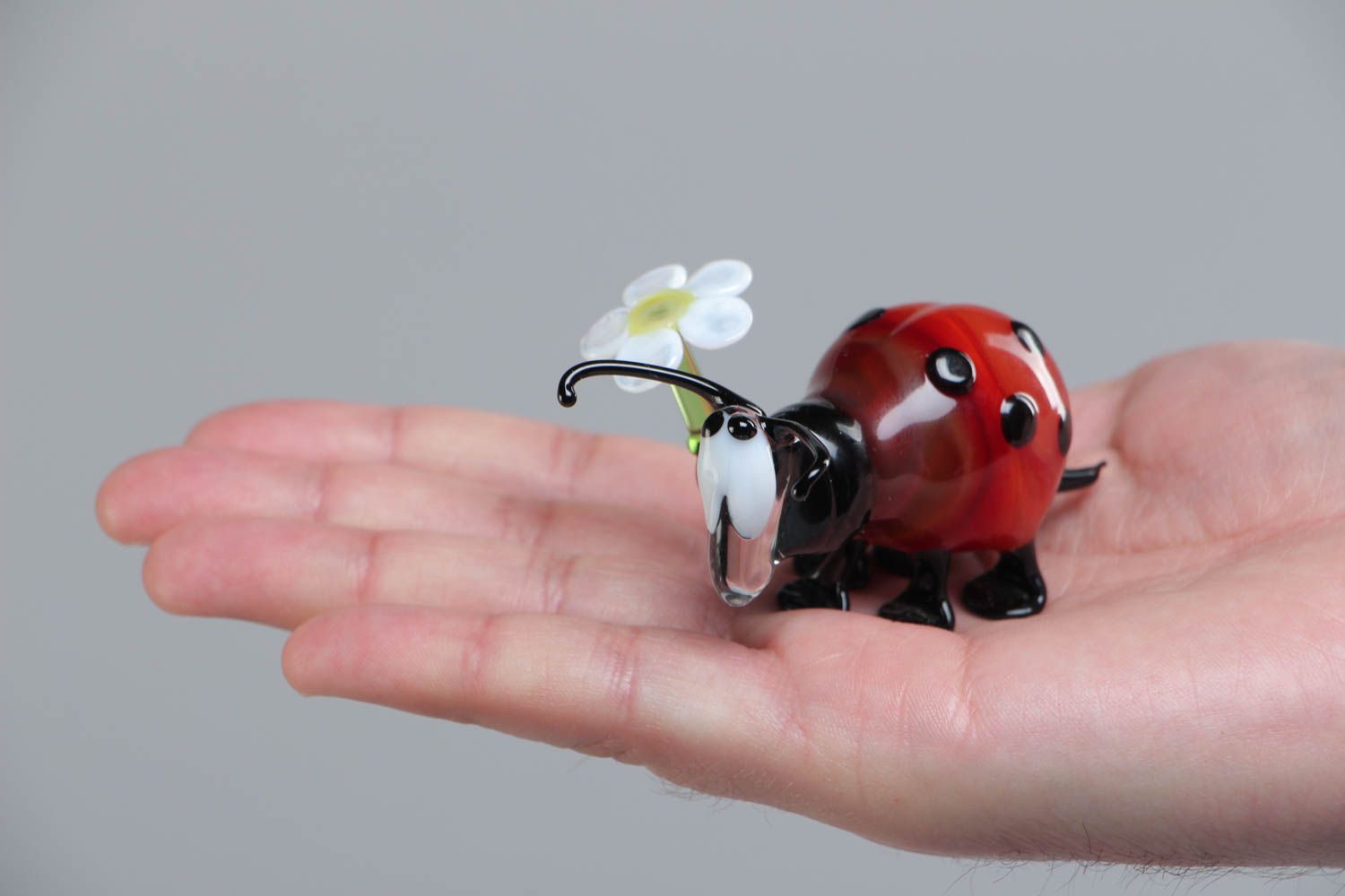 Miniature handmade bright glass lampwork statuette Ladybug  photo 5