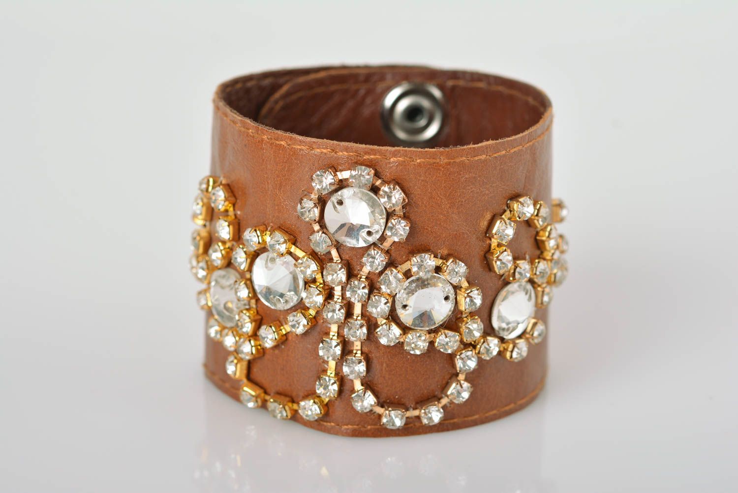 Beautiful handmade leather bracelet wrist bracelet designs artisan jewelry photo 4
