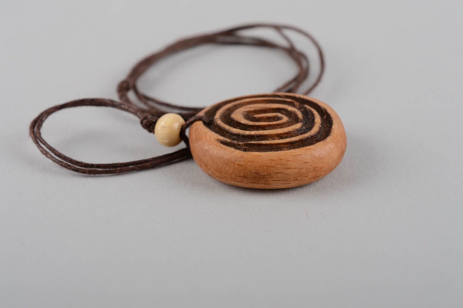 Handmade neck pendant stylish wooden pendant ideas costume jewelry designs photo 10