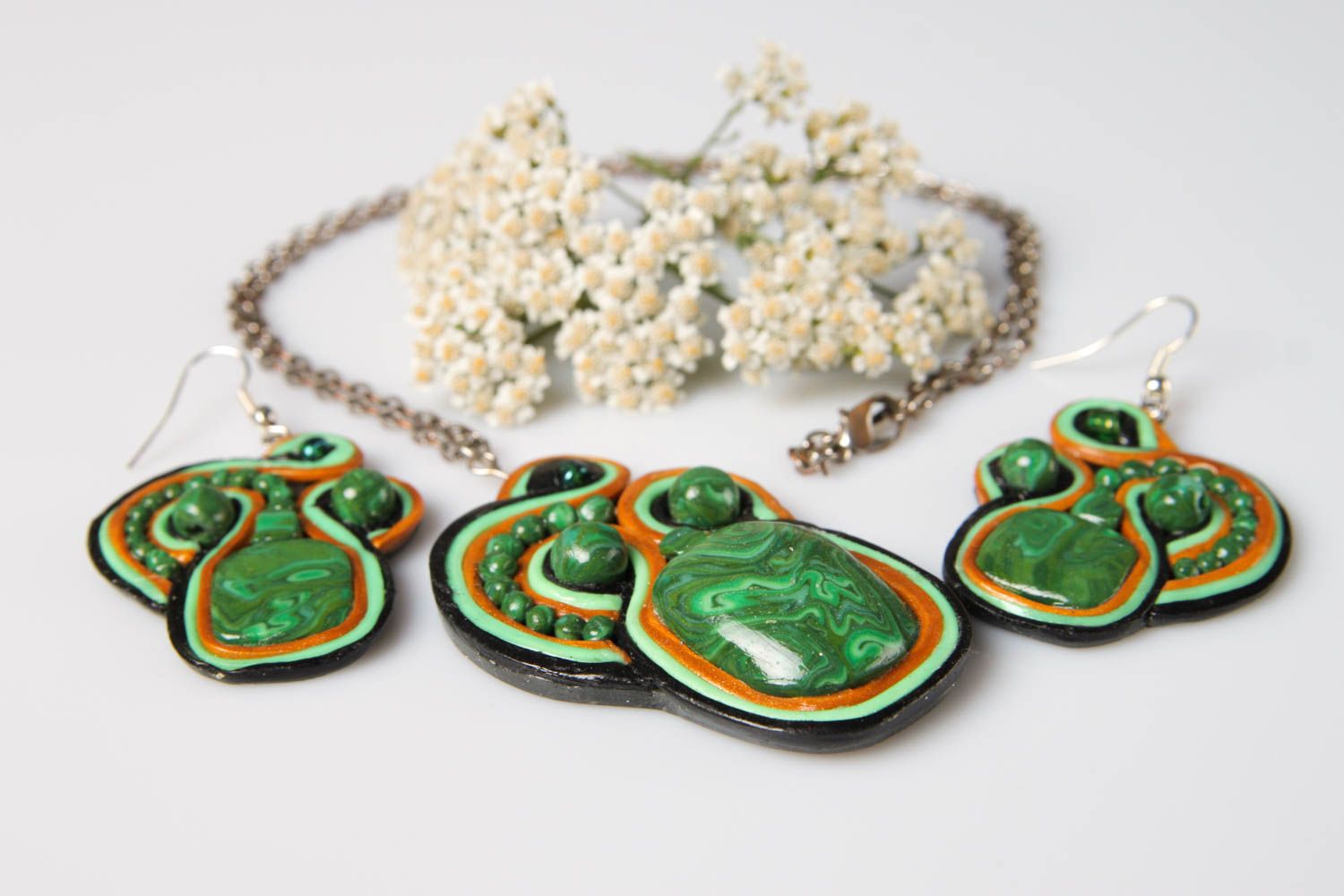 Beautiful handmade plastic earrings pendant necklace designer jewelry set photo 1