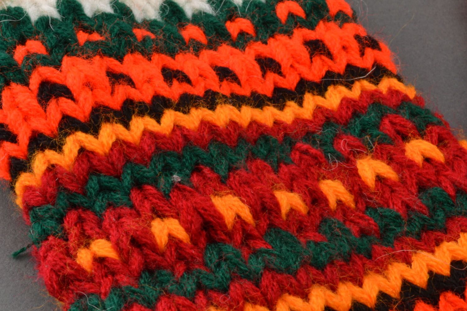 Hand-knitted woolen socks photo 4