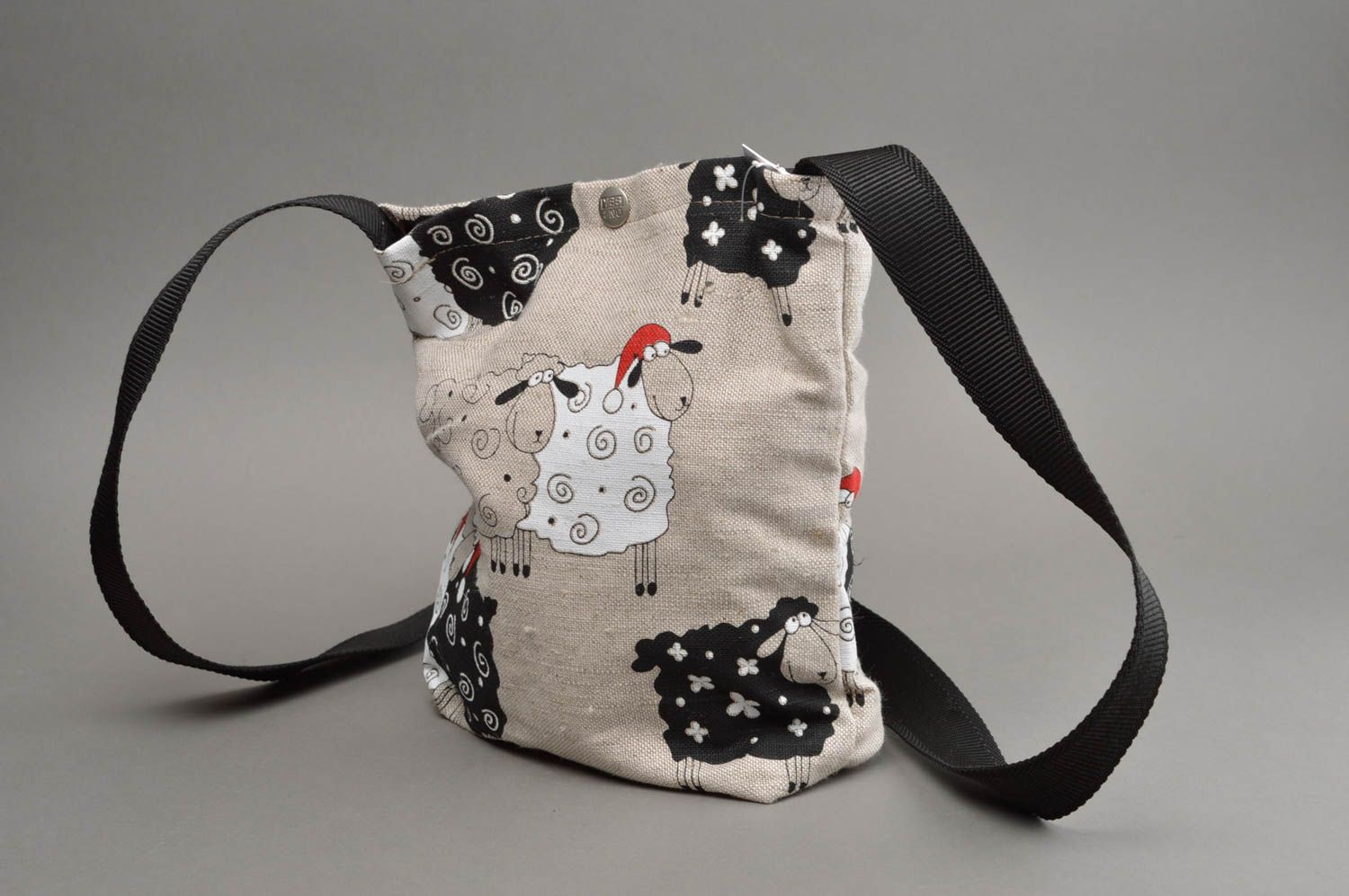 Sac bandoulière fait main Sac à main gris en lin avec bouton Accessoire femme photo 2