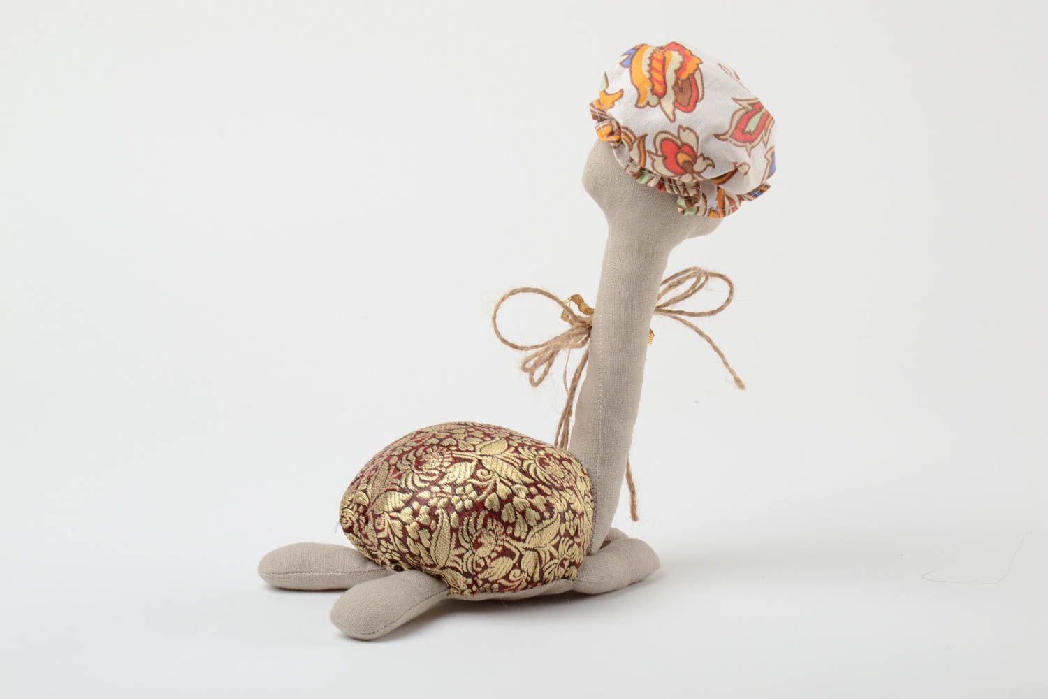 Мягкая игрушка черепашка пошитая вручную из льна и бязи с росписью ручная работа фото 3