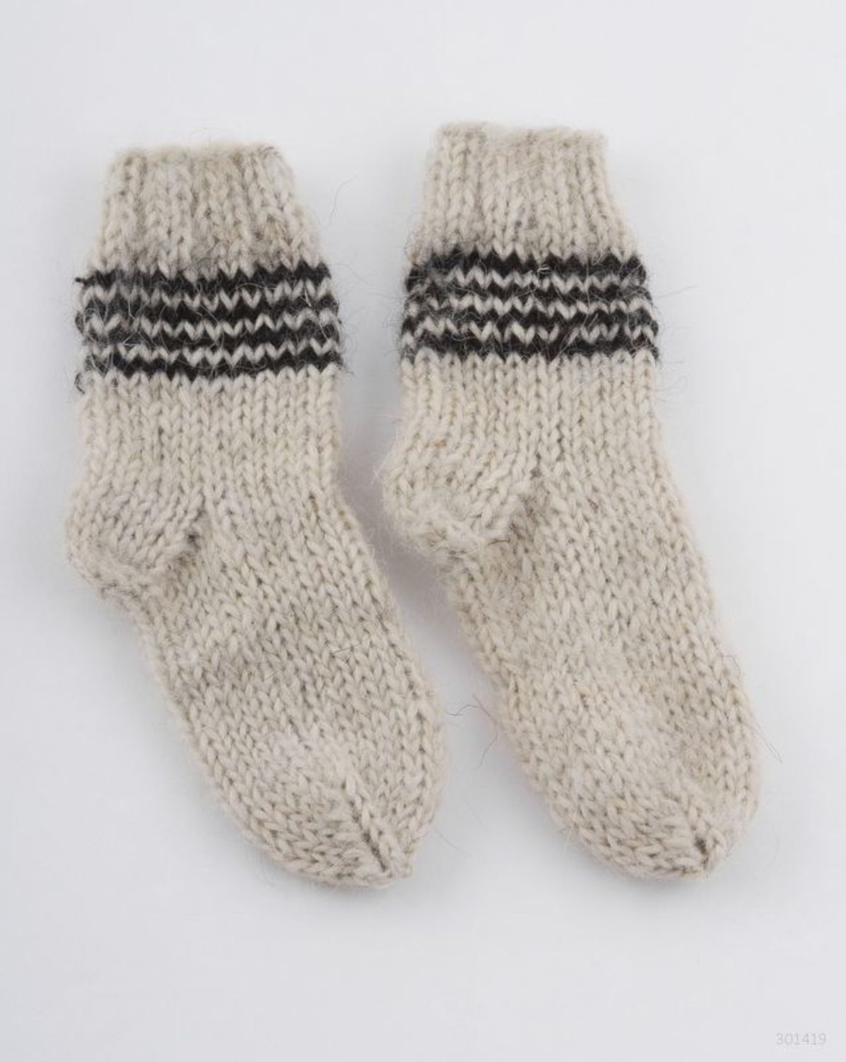 Woolen socks for children photo 2