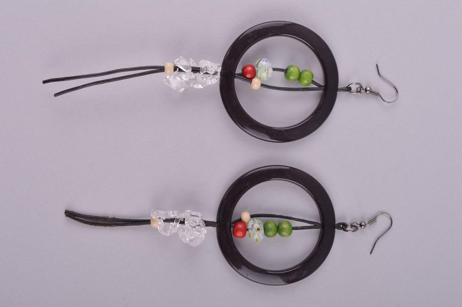 Holz Ohrringe handgefertigt Damen Schmuck Accessoires für Frauen in Schwarz foto 3