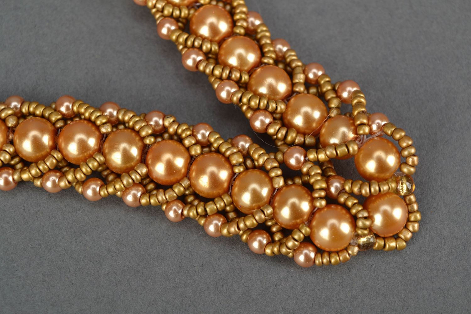 Handmade beaded necklace Gold photo 3